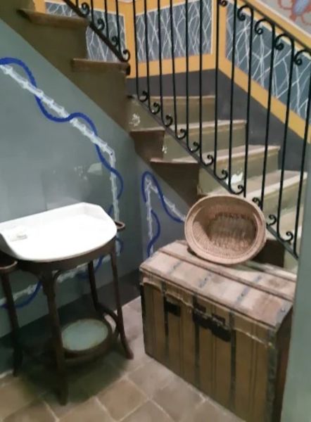 Archivo:Casa-Museo Gabriel y Galan escaleras.JPG