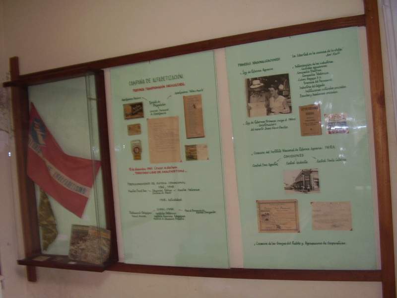 Archivo:Hegemonía revolucionaria.jpg