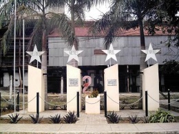 Cuatro martirez de OGlez.JPG