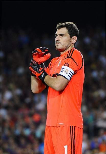Archivo:Iker Casillas 2013.jpg