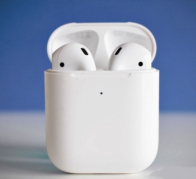 Archivo:AirPods segunda generacion.jpg