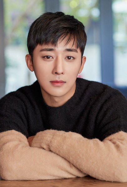Archivo:SonHoJoon.jpg
