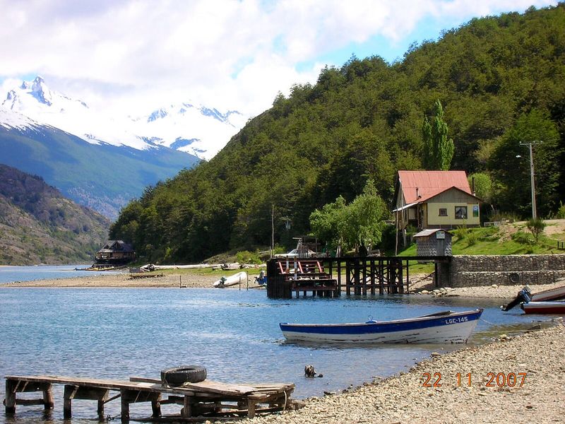 Archivo:Lago Bertrand.jpg