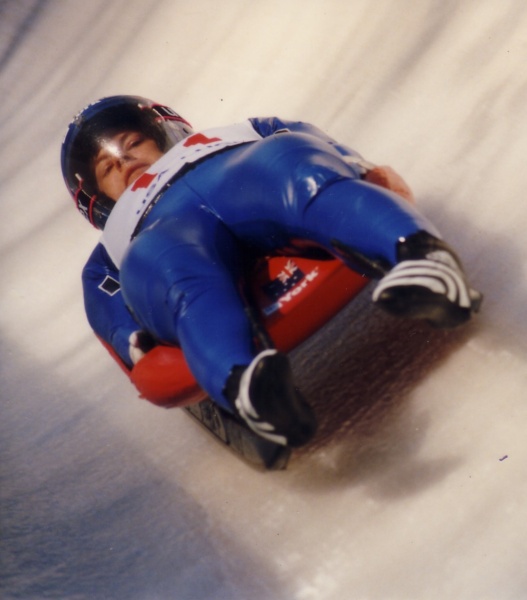 Archivo:Luge.JPG