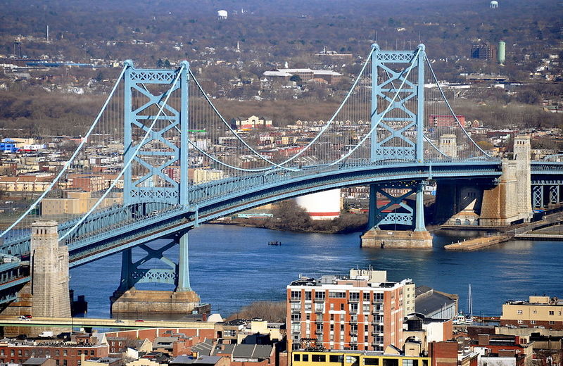 Archivo:Puente Benjamin Franklin.jpg