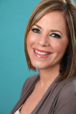 ALYSON NOËL.jpg