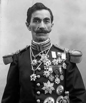 02 manuel mondragon.jpg