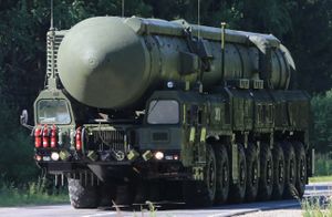 Misil balístico intercontinental RS-24 Yars .jpg