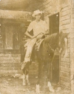 EfigenioReyes.JPG