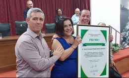 Premio Anual de salud.jpg