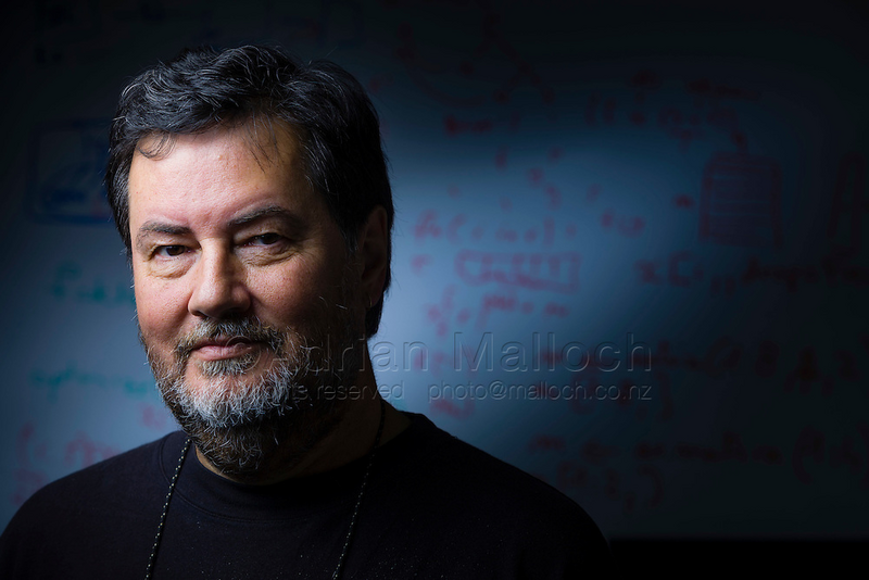 Archivo:Ross Ihaka.png