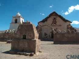Fachada de Iglesia de Mauque.JPG