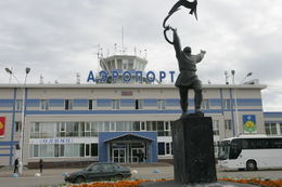 Aeroport syktyvkar nesterenko 600 1.jpg