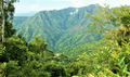 Alto del Naranjo, donde se inicia la ruta granmense de ascenso al pico Turquino. Al fondo, la carretera de acceso desde el poblado de Santo Domingo a este sitio ubicado a más de 900 msnm.