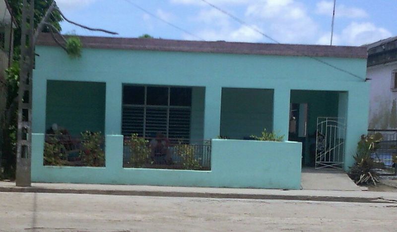 Archivo:Hogar Anciano.jpg
