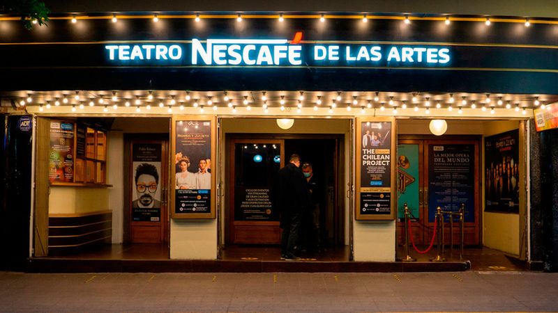 Archivo:Teatro Nescafé de las Artes.jpg