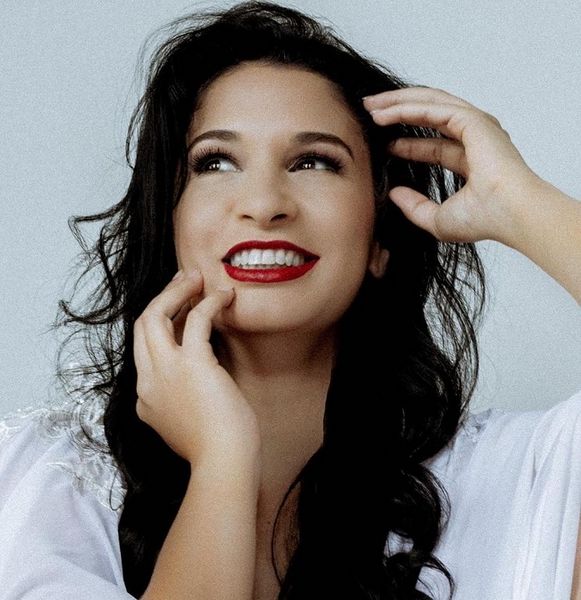 Archivo:Yasbell-Rodriguez-actriz-y-presentadora-cubana.jpg