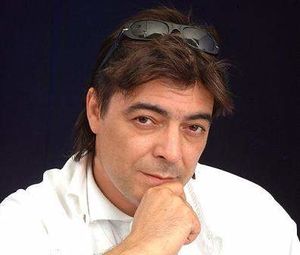 Antonio-canales.jpg