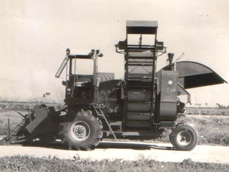 Archivo:Combinada 1970.JPG