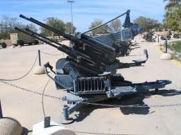 Artillería Antiaérea.jpg