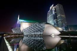 ZahaHadid.OperaGuangzhou 19.jpg