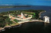 Isla Saint Honorat.jpg