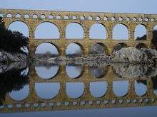 PuenteGard.jpg