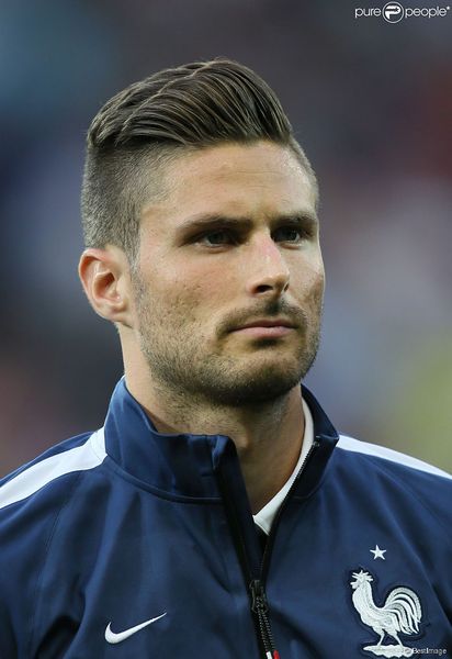 Archivo:1500302-olivier-giroud-match-amical-950x0-1.jpg