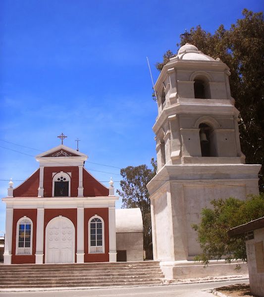 Archivo:Fachada Iglesia de Matilla.JPG