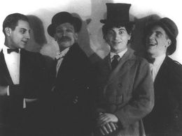 Marx Brothers 1921.jpg