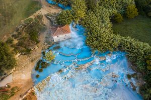 Termas-saturnia-toscana-650x431.jpg