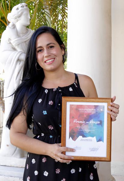 Archivo:Yenys Laura Prieto Pinos Nuevos.jpg