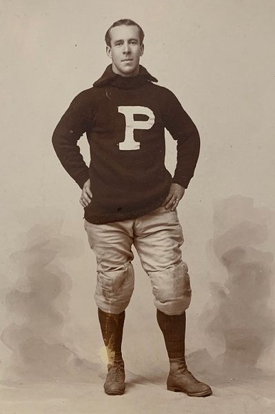 Archivo:Winchester Osgood.jpeg