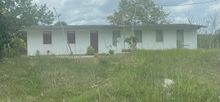 Escuela La Lebiza.jpg