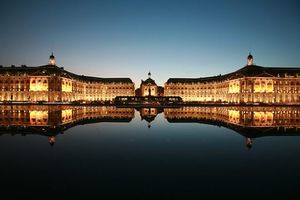 Plaza de bordeaux.JPG