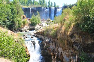 SALTO DEL LAJA.jpg