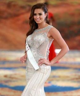 Sherika de Armas.jpeg