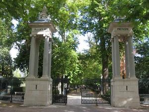 Entrada jardin principe aranjuez.jpg