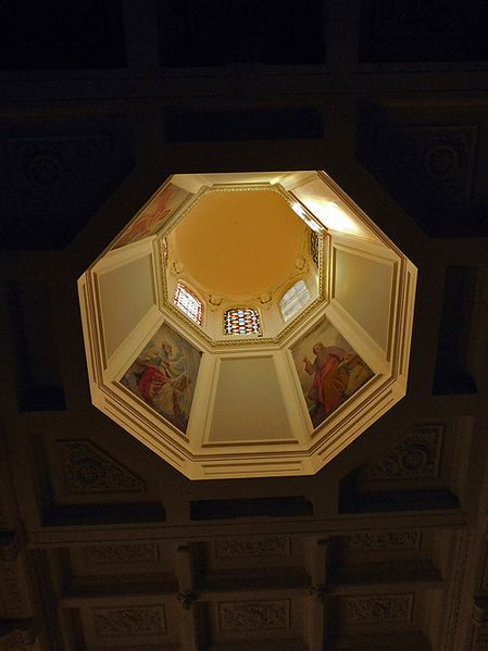 Archivo:Linterna santalucrecia, cielo.jpg