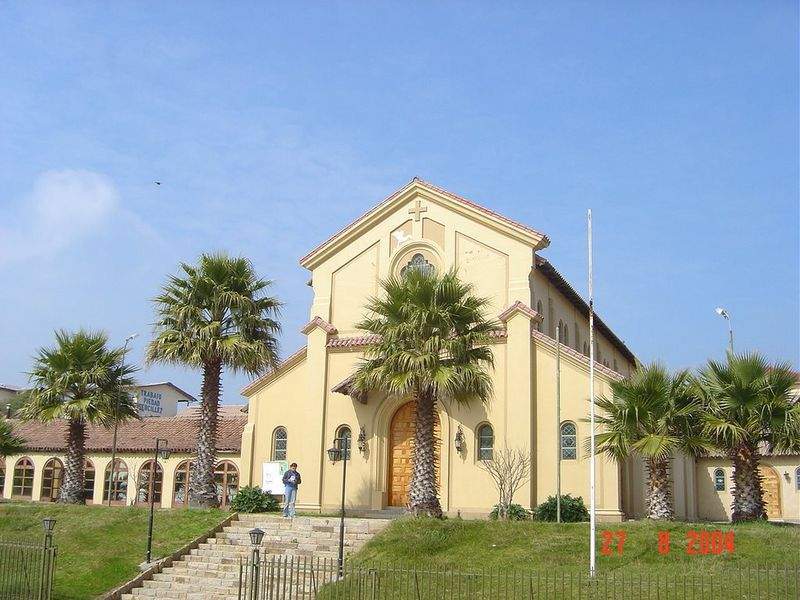 Archivo:Parroquia.jpg