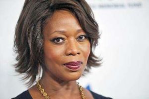 Alfre woodard 959477986.jpg