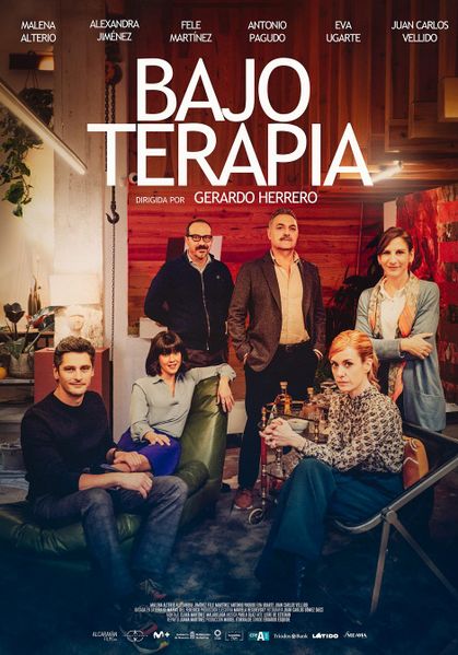 Archivo:Bajo terapia.jpg