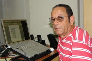 Carlosleon1.jpg