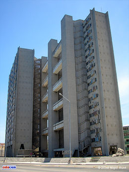 Edificio-giron-vedado-havana-cuba 2.jpg