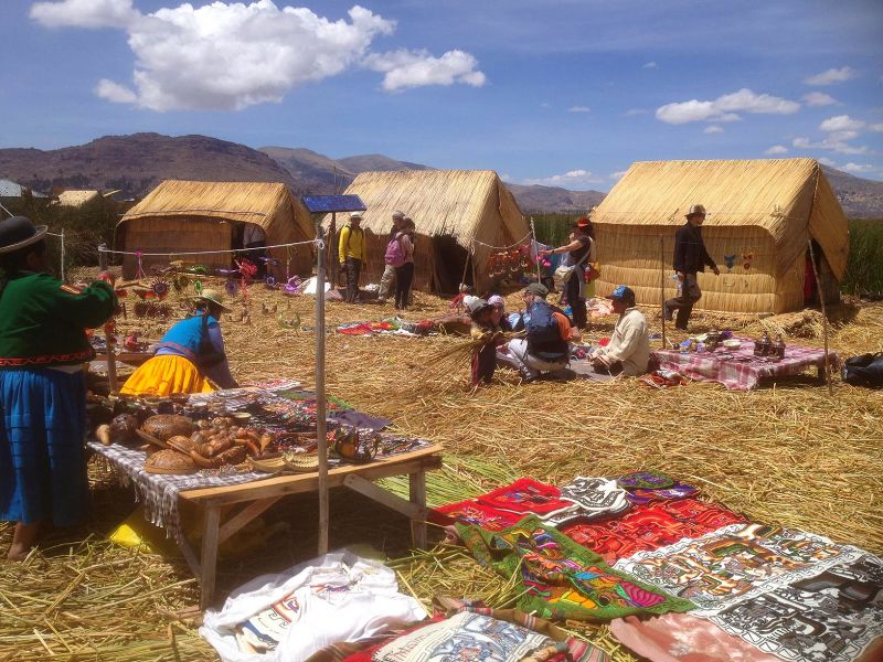 Archivo:Los UROS.JPG