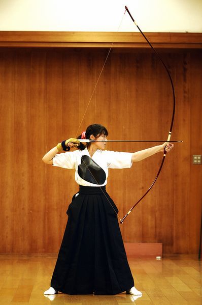 Archivo:KeQnc.jpg