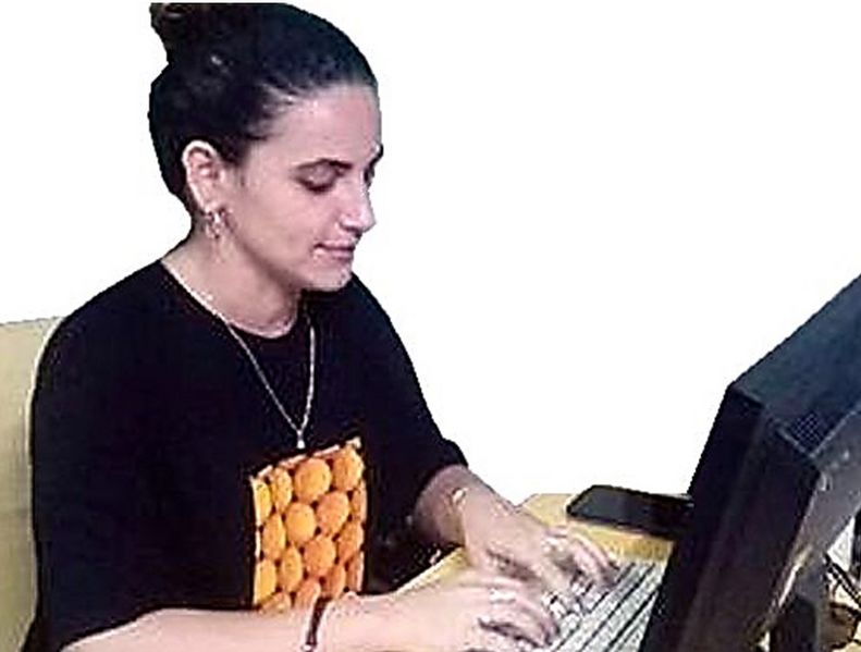 Archivo:Laura María Ortega foto ficha.jpg