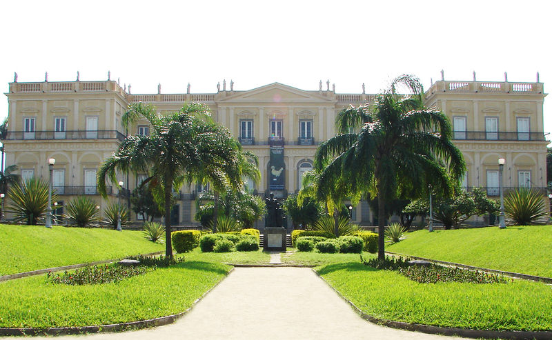 Archivo:Palacio de San Cristóbal.jpg