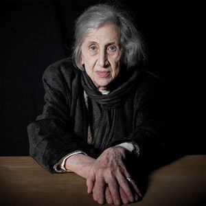 Esperanza parada.jpg