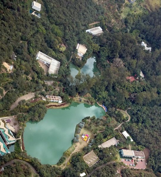 Archivo:Instituto Inhotim - Edited.jpg